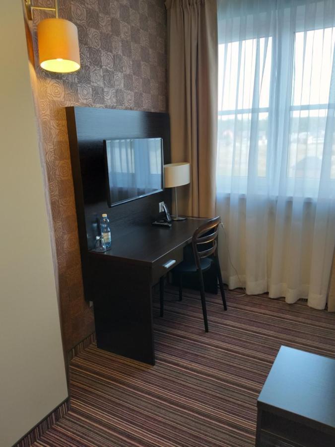 Hotel Weranda Lopuszno Jedle  エクステリア 写真