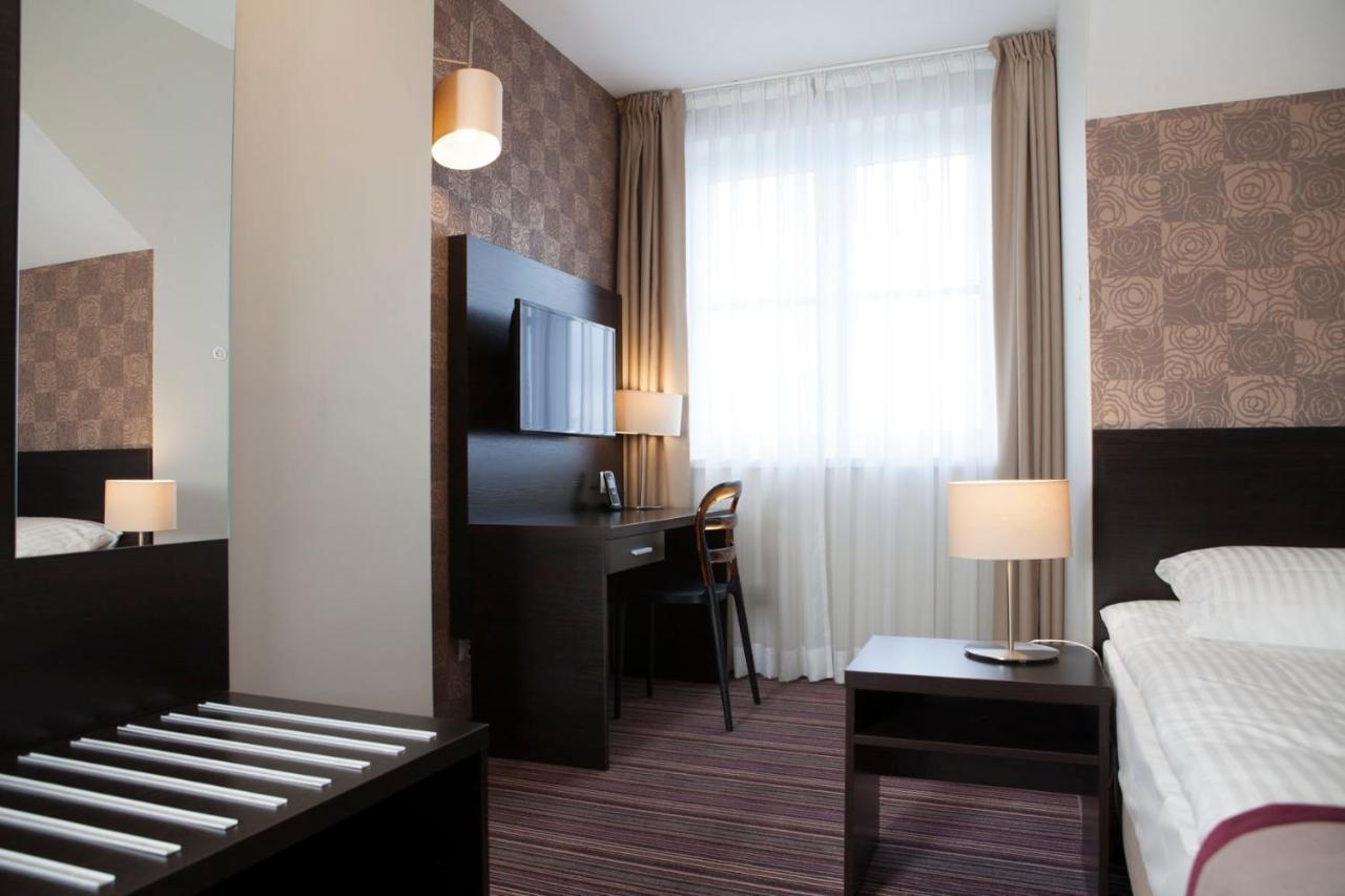Hotel Weranda Lopuszno Jedle  エクステリア 写真